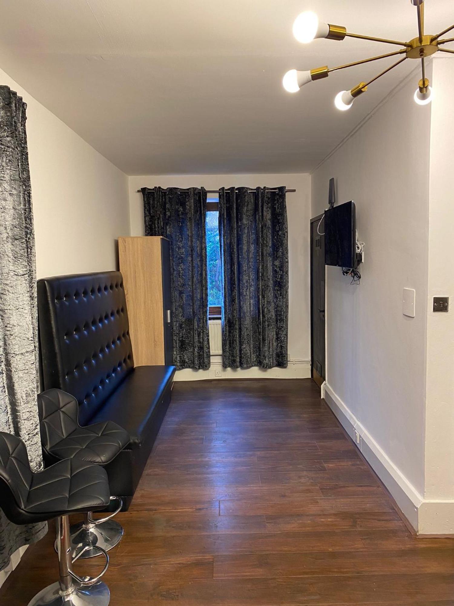 Wns Hotel London Bagian luar foto